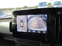 【全方位モニター】リバースに入れた際、車両全体を見渡している映像に切り替わります。また、見通しが悪い場所で便利な前方ワイド映像やすれ違いに便利な助手席側ワイド映像など切り替えが出来ますよ♪