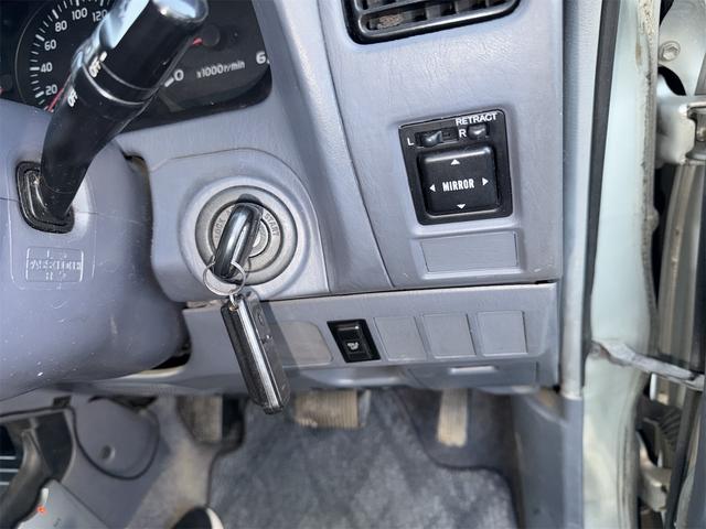 ランドクルーザープラド ＴＸ　４ＷＤ（15枚目）