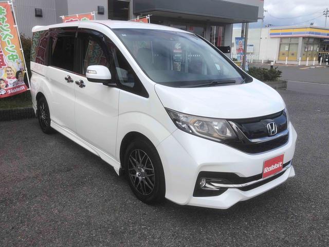 ステップワゴンスパーダ スパーダ・クールスピリット　ホンダセンシング　９インチナビ　バックカメラ　フルセグＴＶ　オートクルーズコントロール　レーンアシスト　衝突被害軽減システム　両側電動スライドドア　オートライト　ＬＥＤヘッドランプ　スマートキー　アイドリングストップ（12枚目）