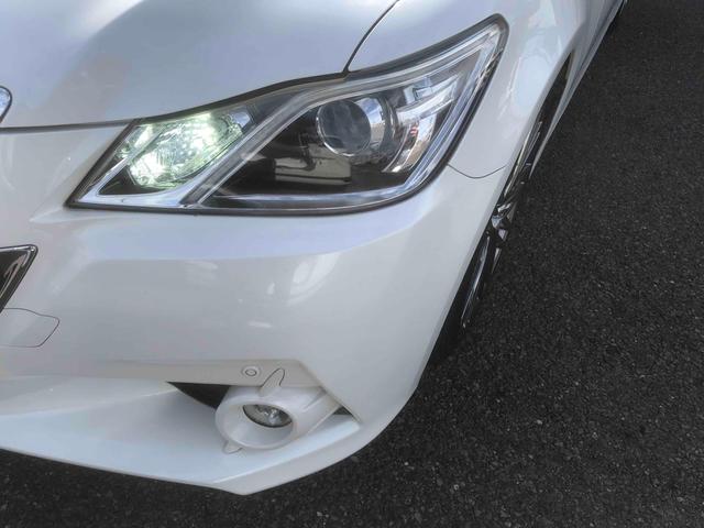 クラウンハイブリッド アスリートＳ　ＥＴＣ　クリアランスソナー　オートクルーズコントロール　全周囲カメラ　ナビ　フルセグＴＶ　ＨＩＤ　サンルーフ　１８インチＡＷ　スマートキー（19枚目）