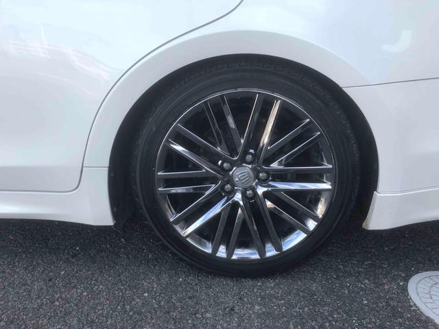 クラウンハイブリッド アスリートＳ　ＥＴＣ　クリアランスソナー　オートクルーズコントロール　全周囲カメラ　ナビ　フルセグＴＶ　ＨＩＤ　サンルーフ　１８インチＡＷ　スマートキー（37枚目）