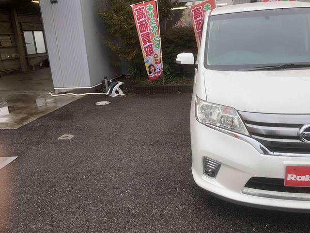 セレナ ハイウェイスター Jパッケージ バックカメラ 8インチナビ フルセグTV オートクルーズコントロール 両側電動スライドドア オートライト HID スマートキー 後席モニター 3列シート CVT アルミホイール(20枚目)