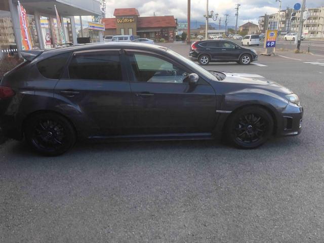 インプレッサ WRX STi 4WD 車高調 ブースト計 ETC 17インチアルミホイール HID MT スマートキー 社外マフラー(14枚目)