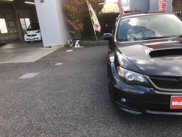 インプレッサ WRX STi 4WD 車高調 ブースト計 ETC 17インチアルミホイール HID MT スマートキー 社外マフラー(32枚目)