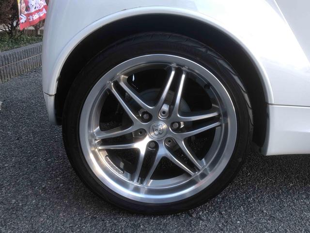 スマートフォーツークーペ ガラスルーフ 16&17インチアルミ 社外ナビ&フルセグTV シートヒーター パドルシフト(32枚目)