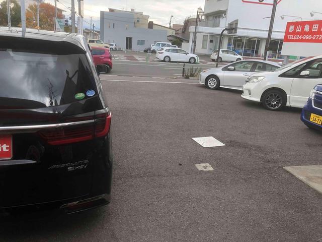 オデッセイハイブリッド ｅ：ＨＥＶアブソルート・ＥＸ　ハイブリッド　全周囲カメラ　ＴＶ　両側電動スライドドア　クリアランスソナー　オートクルーズコントロール　レーンアシスト　衝突被害軽減システム　オートライト　ＬＥＤヘッドランプ　パワーシート（26枚目）