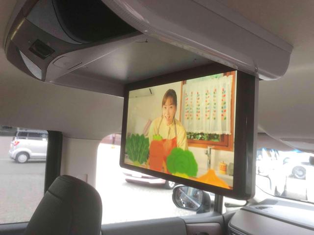 オデッセイハイブリッド ｅ：ＨＥＶアブソルート・ＥＸ　ハイブリッド　全周囲カメラ　ＴＶ　両側電動スライドドア　クリアランスソナー　オートクルーズコントロール　レーンアシスト　衝突被害軽減システム　オートライト　ＬＥＤヘッドランプ　パワーシート（41枚目）