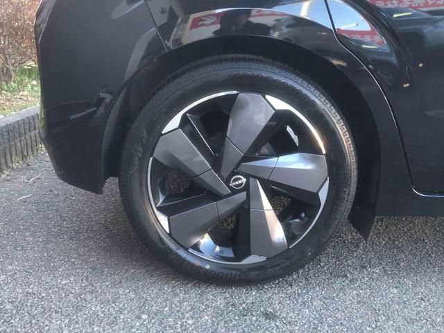 オーラ Ｇ　レザーエディション　ＢＯＳＥサウンド　全周囲カメラ　ナビ＆フルセグ　クリアランスソナー　プロパイロット　衝突被害軽減システム　１７インチアルミホイール　オートマチックハイビーム　ＬＥＤヘッドランプ　革シート（16枚目）