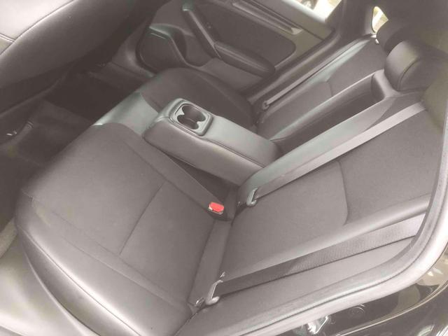 シビック ＬＸ　１８インチＡＷ　社外マフラー　ＬＥＤヘッドライト　純正ナビ・フルセグＴＶ　バックカメラ　ビルトインＥＴＣ２．０　ホンダセンシング　デジタルグラフィックメーター　ドライブレコーダー（36枚目）