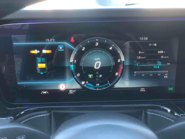 Gクラス G400d AMGライン ラグジュアリーPKG アダプティブダンピングシステム ベンチレーション デジタルインナーミラー 20インチAWLEDヘッドライト サンルーフ ブレメスタサウンド Gマナファクトゥーアプログラム(3枚目)