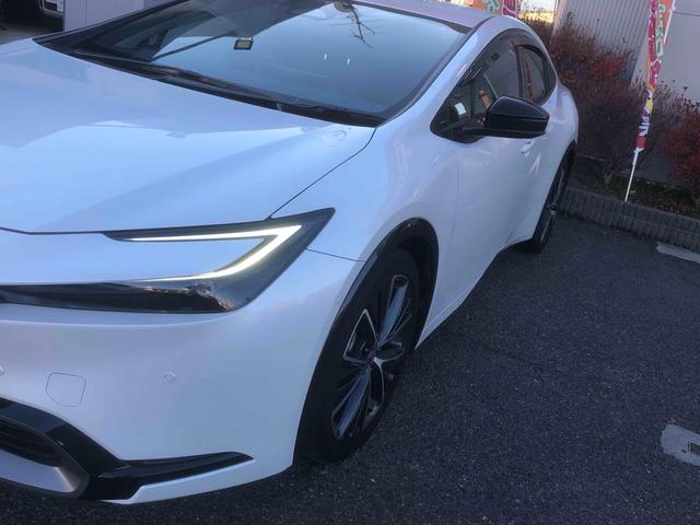 プリウス Z 12.3インチナビ フルセグTV 全方位カメラ パワーバックドア ビルトインETC2.0 ステアリングヒーター 前後ドラレコ 純正19インチAW BSM ベンチレーション(18枚目)