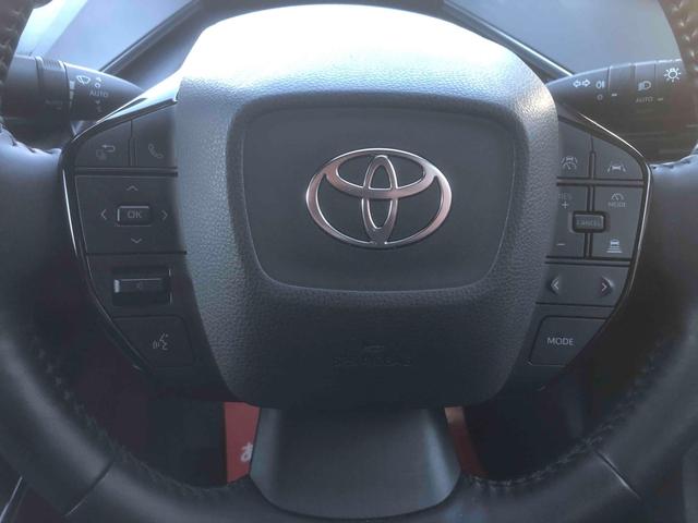 プリウス Z 12.3インチナビ フルセグTV 全方位カメラ パワーバックドア ビルトインETC2.0 ステアリングヒーター 前後ドラレコ 純正19インチAW BSM ベンチレーション(24枚目)