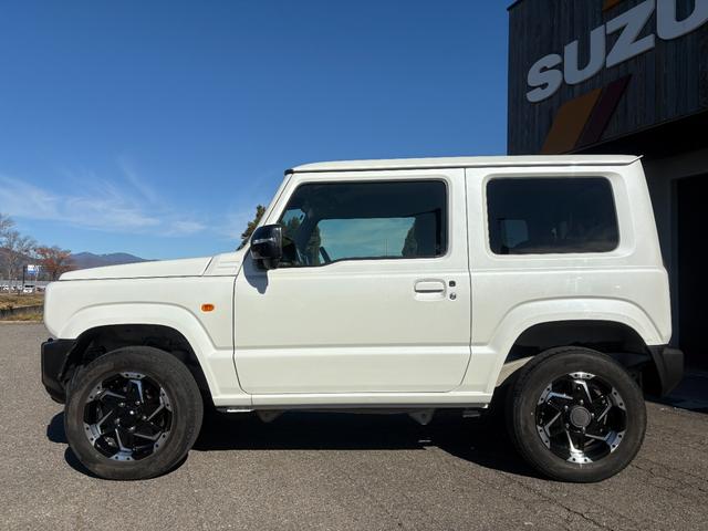 ジムニー XC 衝突軽減ブレーキ Bluetooth バックカメラ 7inナビ フルセグTV ドラレコ ETC シートヒーター ミラーヒーター CD DVD再生 誤発進抑制装置 横滑り防止装置 ABS (パール)(5枚目)