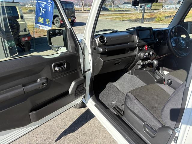 ジムニー XC 衝突軽減ブレーキ Bluetooth バックカメラ 7inナビ フルセグTV ドラレコ ETC シートヒーター ミラーヒーター CD DVD再生 誤発進抑制装置 横滑り防止装置 ABS (パール)(15枚目)