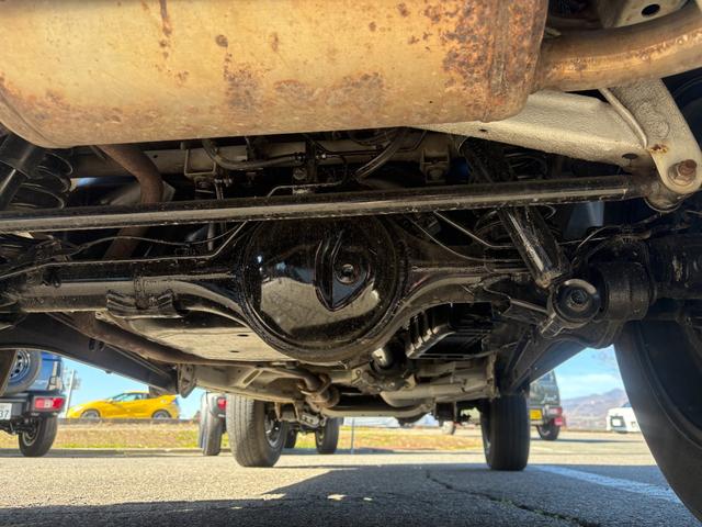 ジムニー XC 衝突軽減ブレーキ Bluetooth バックカメラ 7inナビ フルセグTV ドラレコ ETC シートヒーター ミラーヒーター CD DVD再生 誤発進抑制装置 横滑り防止装置 ABS (パール)(40枚目)