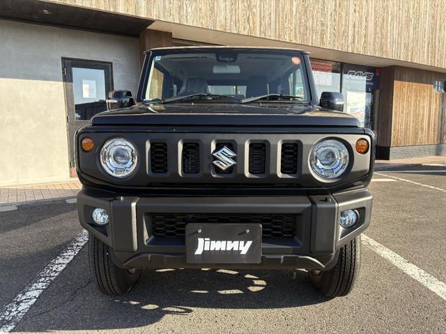 ジムニー XC 660 4WD AT届出済未使用車・最終4型・ブラック(3枚目)
