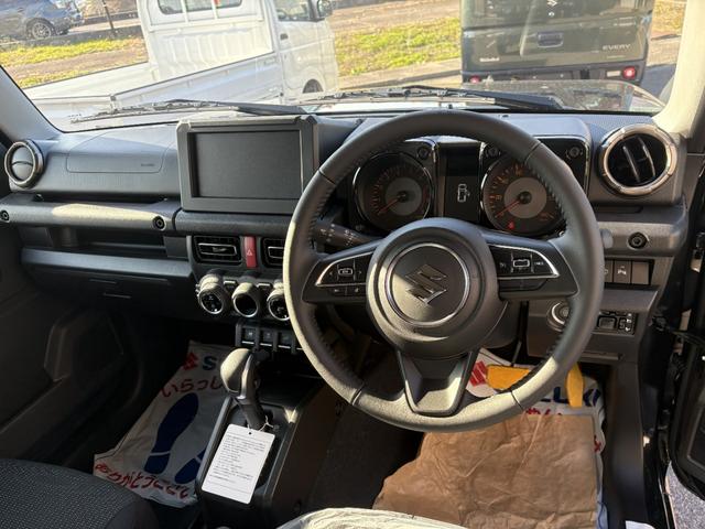 ジムニー XC 660 4WD AT届出済未使用車・最終4型・ブラック(13枚目)
