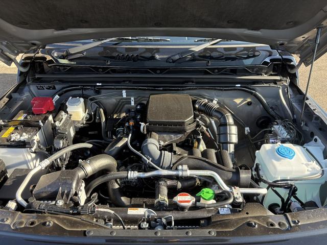 ジムニー XC 660 4WD AT届出済未使用車・最終4型・ブラック(18枚目)