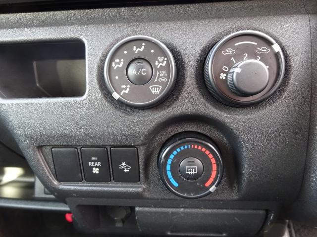 ハイエースバン ロングＤＸ　【Ｔ７２０１】Ｒ２年式　５ドア　ディーゼル　実走行８．５万ｋｍ　基本装備　運転席ＳＲＳエアバッグ　ＡＢＳ　カーナビ　　バックカメラ　ＥＴＣ（46枚目）