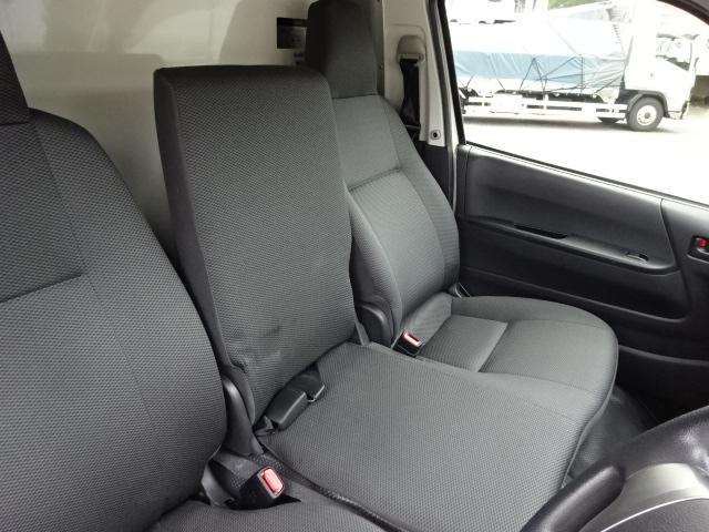 ハイエースバン 　【Ｔ７３６１】Ｒ４年式　　冷蔵冷凍車　実走行２．４万ｋｍ　ＴＳＳ　－７度設定　ナビ　ＴＶ　車検Ｒ８．４月迄　基本装備　運転席ＳＲＳエアバッグ　ＡＢＳ　電動格納ミラー　バックカメラ　ビルトインＥＴＣ（39枚目）
