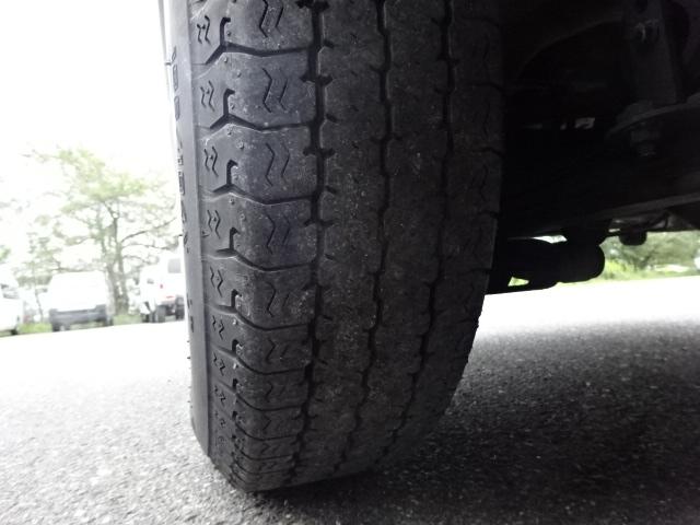 ハイエースバン 　【Ｔ７４４９】Ｒ６　冷蔵冷凍車　実走行３．３万ｋｍ　ＴＳＳ　－７℃〜３５℃設定　ナビ　ＴＶ　デジタルインナーミラー　基本装備　運転席ＳＲＳエアバッグ　ＡＢＳ　電動格納ミラー　バックカメラ（27枚目）