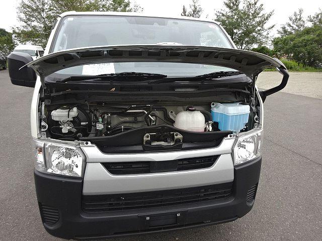 ハイエースバン 　【Ｔ７４４９】Ｒ６　冷蔵冷凍車　実走行３．３万ｋｍ　ＴＳＳ　－７℃〜３５℃設定　ナビ　ＴＶ　デジタルインナーミラー　基本装備　運転席ＳＲＳエアバッグ　ＡＢＳ　電動格納ミラー　バックカメラ（28枚目）