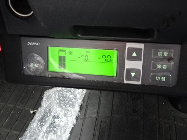 ハイエースバン 【T7449】R6 冷蔵冷凍車 実走行3.3万km TSS -7℃〜35℃設定 ナビ TV デジタルインナーミラー 基本装備 運転席SRSエアバッグ ABS 電動格納ミラー バックカメラ(49枚目)