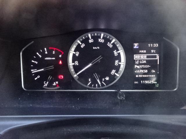 ハイエースバン ロングＤＸ　【Ｔ７５１７】Ｒ４年式　ディーゼル　４ＷＤ　５ドア　実走行１１．９万ｋｍ　ＴＳＳ　純正ナビ　フルセグＴＶ　基本装備　運転席ＳＲＳエアバッグ　ＡＢＳ　ＥＴＣ２．０　　バックカメラ（41枚目）