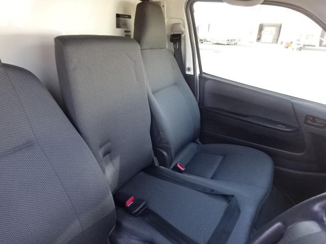 ハイエースバン 【T7515】H30年式 冷蔵冷凍車 ディーゼル 2WD 実走行15.4万km -7℃設定 スタッドレスタイヤ付き 基本装備 運転席SRSエアバッグ ABS ETC(29枚目)