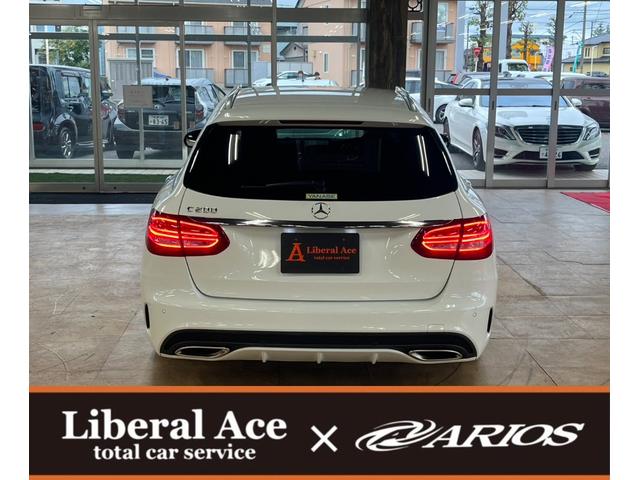 Ｃクラスステーションワゴン Ｃ２００　ステーションワゴン　スポーツ本革仕様　★ターボ★ナビ★テレビ★バックカメラ★ＥＴＣ★メモリーシート★シートヒーター★電動式パーキングブレーキ★ステアリングヒーター★レーンアシスト★サイドエアバック★オートクルーズコントロール★（4枚目）