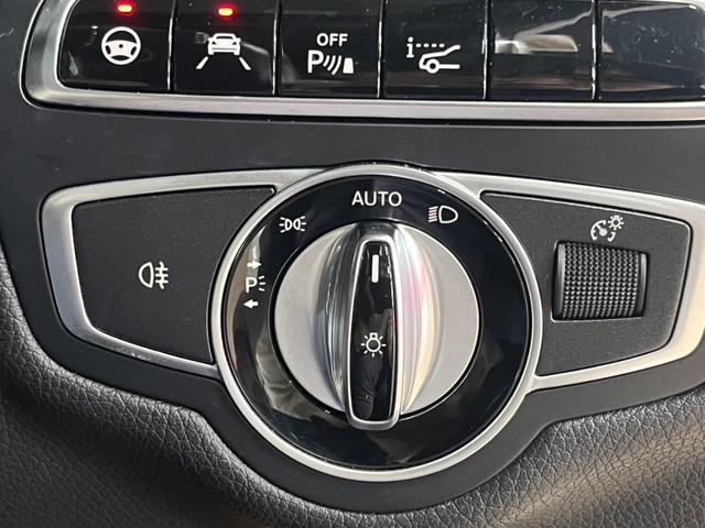 Ｃクラスステーションワゴン Ｃ２００　ステーションワゴン　スポーツ本革仕様　★ターボ★ナビ★テレビ★バックカメラ★ＥＴＣ★メモリーシート★シートヒーター★電動式パーキングブレーキ★ステアリングヒーター★レーンアシスト★サイドエアバック★オートクルーズコントロール★（36枚目）