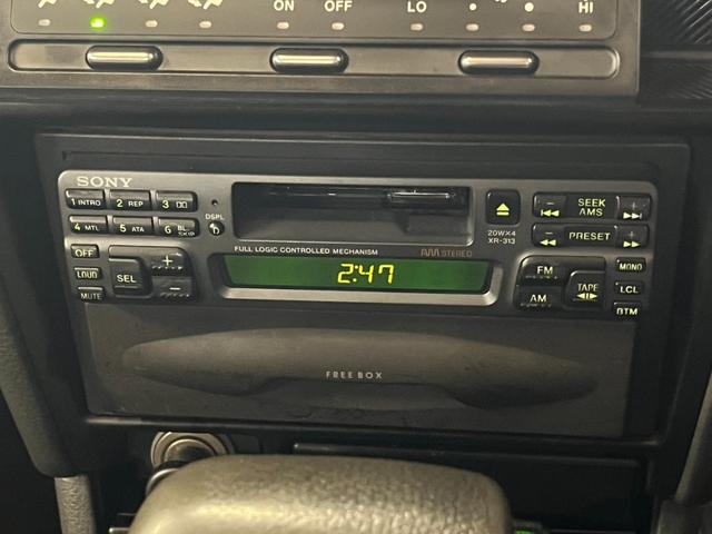 アコード 2.0EXL-i ★エンジン型式F20A★フロントフォグランプ★純正14アルミホイール★オートクルーズコントロール★運転席パワーシート★電動格納ミラー★4速AT★AM/FMラジオ★集中ドアロック★(28枚目)