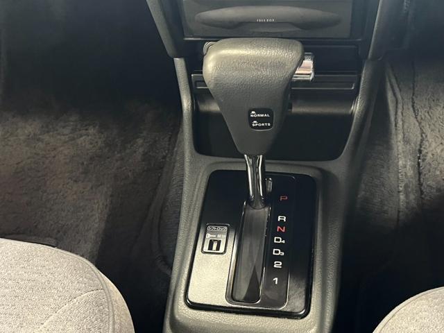 アコード 2.0EXL-i ★エンジン型式F20A★フロントフォグランプ★純正14アルミホイール★オートクルーズコントロール★運転席パワーシート★電動格納ミラー★4速AT★AM/FMラジオ★集中ドアロック★(36枚目)