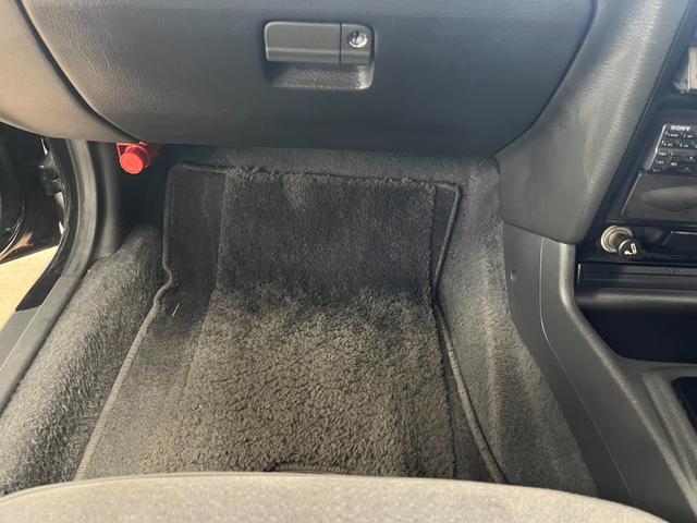 アコード 2.0EXL-i ★エンジン型式F20A★フロントフォグランプ★純正14アルミホイール★オートクルーズコントロール★運転席パワーシート★電動格納ミラー★4速AT★AM/FMラジオ★集中ドアロック★(42枚目)