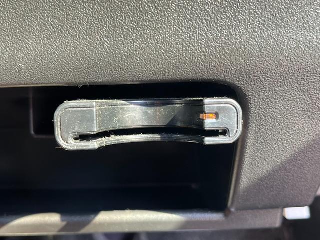 タント カスタムＲＳ　★ＩＣ付きターボ★ナビ★テレビ★バックカメラ★デジタルインナーミラー★片側電動スライドドア★ＥＴＣ★ベンチシート★ＨＩＤヘッドライト★カラーコードＲ４９ミスティックレッドクリスタルメタリック★（30枚目）