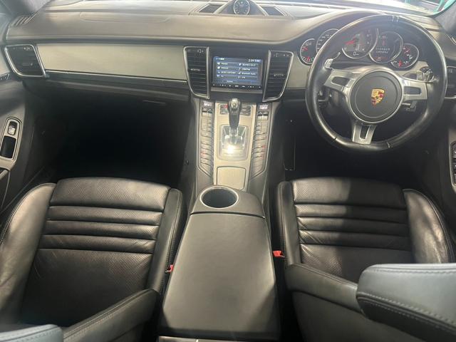 パナメーラ GTS ★車検令和8年9月★4WD★ナビ★テレビ★バックカメラ★電動式パーキングブレーキ★エアサスペンション★ブレーキキャリパー★ガラスサンルーフ★本革シート★全席シートヒーター★全周囲カメラ★(55枚目)