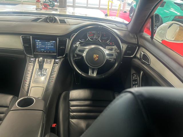 パナメーラ GTS ★車検令和8年9月★4WD★ナビ★テレビ★バックカメラ★電動式パーキングブレーキ★エアサスペンション★ブレーキキャリパー★ガラスサンルーフ★本革シート★全席シートヒーター★全周囲カメラ★(57枚目)