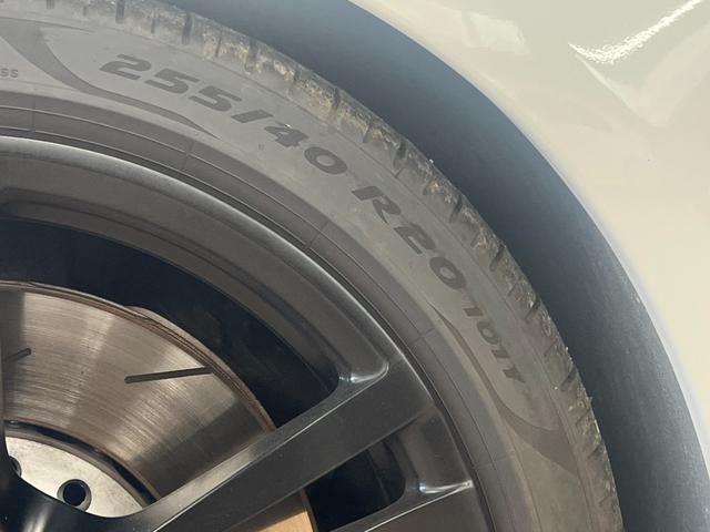 パナメーラ GTS ★車検令和8年9月★4WD★ナビ★テレビ★バックカメラ★電動式パーキングブレーキ★エアサスペンション★ブレーキキャリパー★ガラスサンルーフ★本革シート★全席シートヒーター★全周囲カメラ★(66枚目)