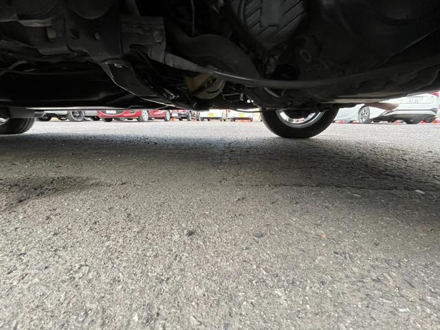 ご覧頂きまして誠に有難うございます！！是非ご来店して頂き、実際にご覧になって頂ければと思います。お客様からのご連絡をスタッフ一同、心よりお待ちしております