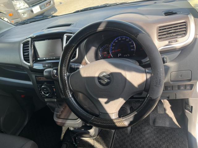 ソリオ Ｓ　★車検令和８年１月★ナビ★テレビ★バックカメラ★ＥＴＣ★両側電動スライドドア★ＨＩＤヘッドライト★オートライト★サイドエアバック★フルフラット★スマートキー★ウォークスルー★フロントフォグランプ★（43枚目）