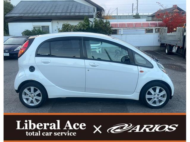 アイ Ｇ　★４ＷＤ★ナビ★ＥＴＣ★ドライブレコーダー★オートライト★シートヒーター★純正１５インチアルミホイール★カラーコードＷ１３Ａパールホワイト★キーレスエントリー★スマートキー★盗難防止システム★（5枚目）