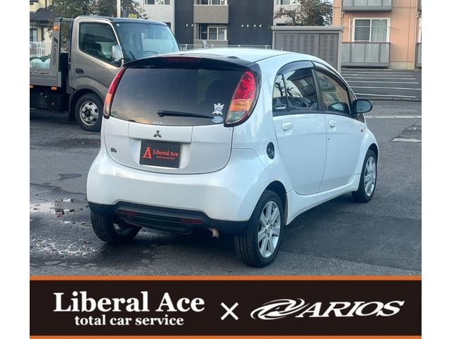 アイ Ｇ　★４ＷＤ★ナビ★ＥＴＣ★ドライブレコーダー★オートライト★シートヒーター★純正１５インチアルミホイール★カラーコードＷ１３Ａパールホワイト★キーレスエントリー★スマートキー★盗難防止システム★（9枚目）