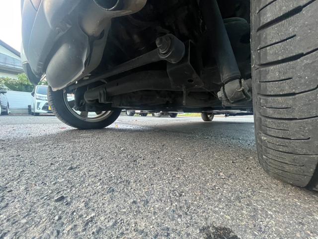 アイ Ｇ　★４ＷＤ★ナビ★ＥＴＣ★ドライブレコーダー★オートライト★シートヒーター★純正１５インチアルミホイール★カラーコードＷ１３Ａパールホワイト★キーレスエントリー★スマートキー★盗難防止システム★（13枚目）