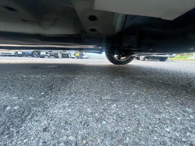 アイ Ｇ　★４ＷＤ★ナビ★ＥＴＣ★ドライブレコーダー★オートライト★シートヒーター★純正１５インチアルミホイール★カラーコードＷ１３Ａパールホワイト★キーレスエントリー★スマートキー★盗難防止システム★（15枚目）