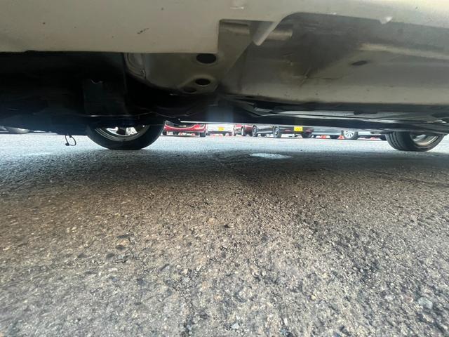 アイ Ｇ　★４ＷＤ★ナビ★ＥＴＣ★ドライブレコーダー★オートライト★シートヒーター★純正１５インチアルミホイール★カラーコードＷ１３Ａパールホワイト★キーレスエントリー★スマートキー★盗難防止システム★（19枚目）