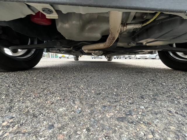 ムーヴ カスタム　Ｘリミテッド　ＳＡＩＩＩ　★車検令和９年１月★ナビ★テレビ★バックカメラ★ドライブレコーダー★ＥＴＣ★ＬＥＤヘッドランプ★アイドリングストップ★オートマチックハイビーム★衝突被害軽減システム★シートヒーター★スマートキー★（17枚目）