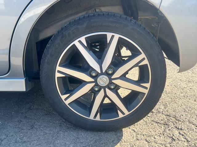 デイズルークス ハイウェイスター　Ｘ　★車検令和９年３月★ナビ★テレビ★バックカメラ★フロントカメラ★両側スライドドア・片側電動★アイドリングストップ★アラウンドビューモニター★スマートキー★フロントフォグランプ★ＨＩＤヘッドライト★（62枚目）