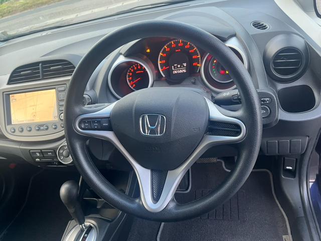 フィット Ｇ　スマートスタイルエディション　★車検令和８年９月★ナビ★テレビ★バックカメラ★ＥＴＣ★社外１４インチアルミホイール★スマートキー★エンジン型式Ｌ１３Ａ★カラーコードＰＢ８３Ｐプレミアムディープバイオレットパール★（44枚目）