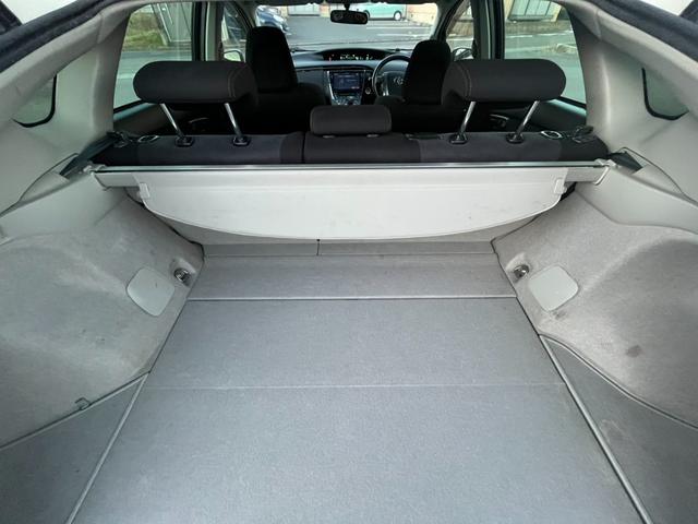 プリウス Ｓツーリングセレクション・Ｇ’ｓ　★車検令和９年４月★ナビ★テレビ★バックカメラ★ＥＴＣ★寒冷地仕様★ＨＩＤヘッドライト★アイドリングストップ★ＲＡＹＳ１９インチアルミホイール★サイドカーテンエアバック★横滑り防止システム★（25枚目）