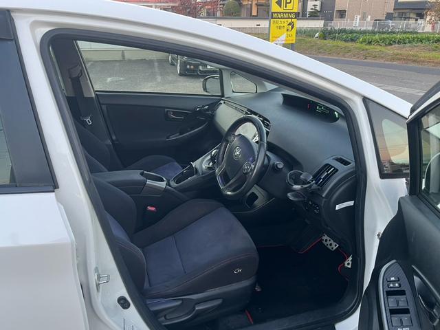 プリウス Ｓツーリングセレクション・Ｇ’ｓ　★車検令和９年４月★ナビ★テレビ★バックカメラ★ＥＴＣ★寒冷地仕様★ＨＩＤヘッドライト★アイドリングストップ★ＲＡＹＳ１９インチアルミホイール★サイドカーテンエアバック★横滑り防止システム★（51枚目）